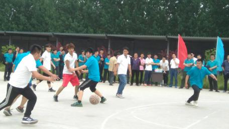 济南一机“五四”青年节举办三人制篮球比赛